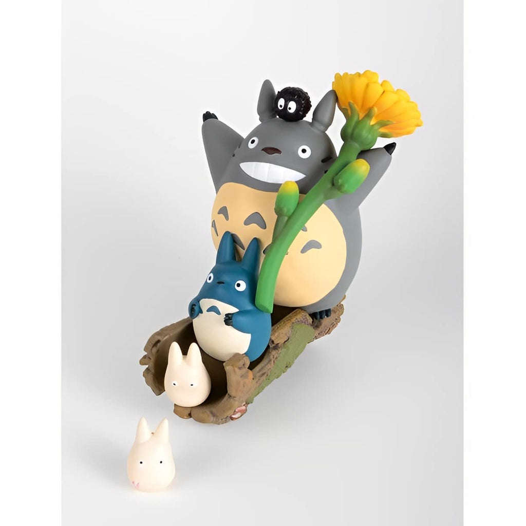 Ensky Mein Nachbar Totoro Nosechara (Blumen und Totoro) NOS-83 Sammlerfigur zum Stapeln und Dekorieren (ab 15 Jahren) Nosekyara
