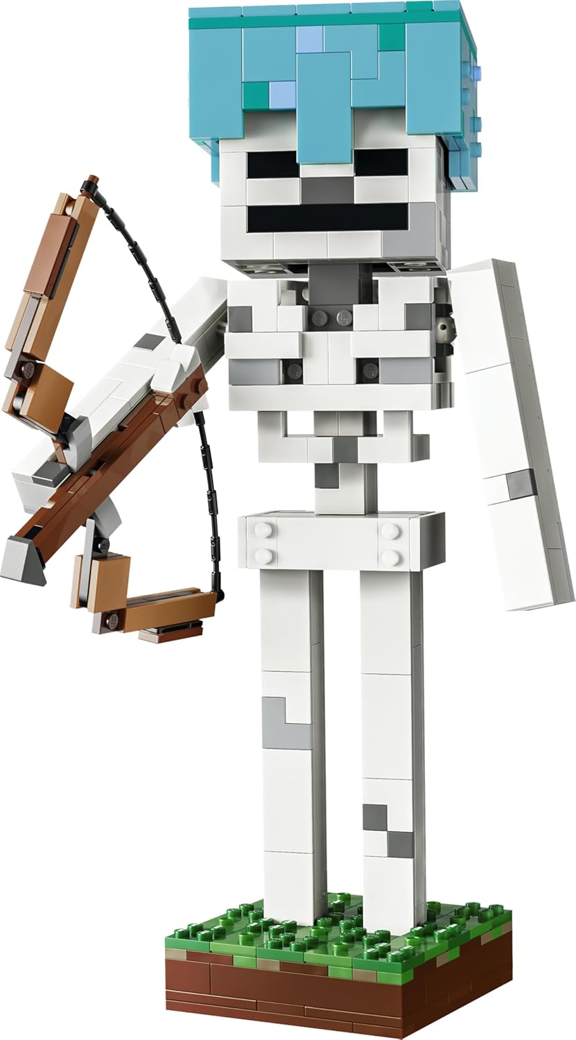 LEGO Minecraft Das Skelett - Mob Figur mit Diamanthelm, Bogen und Pfeil sowie Grasbasis als Zimmerdeko für Kinder - Gaming Geschenk für Jungen, Mädchen und Fans ab 10 Jahren - 21594