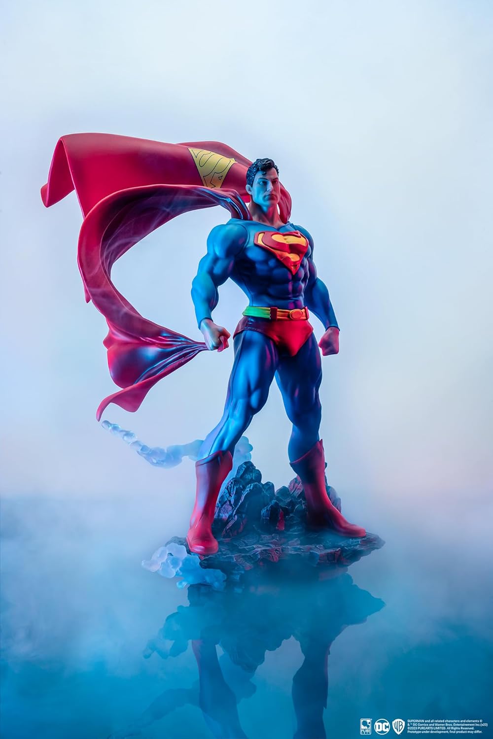 DC Heroes: Superman (Klassische Version) Vorschau, Exklusive Statue im Maßstab 1:8