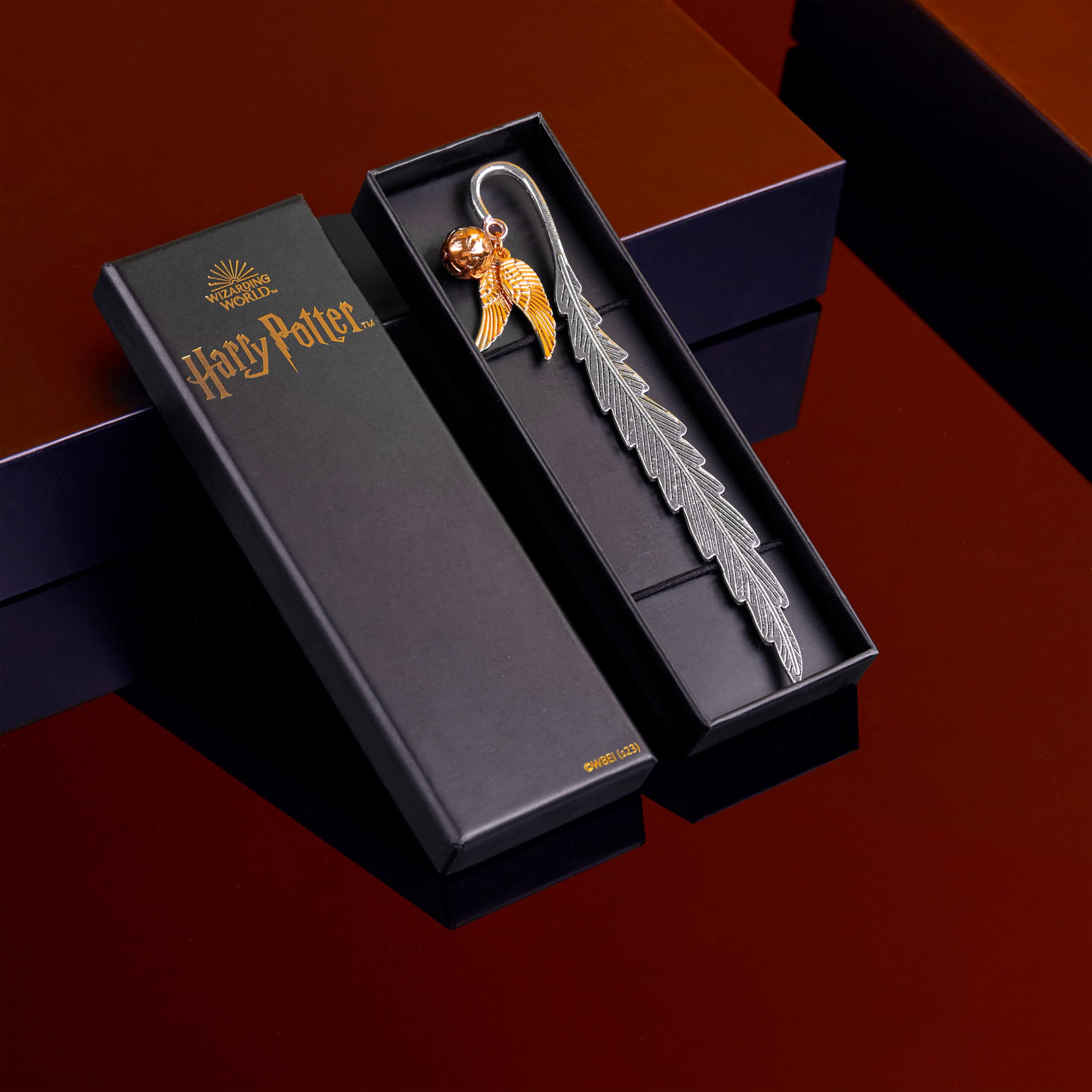 Harry Potter Lesezeichen Metall mit Anhänger, Schön Lesezeichen Kinder, Erwachsene und Lehrer, Magisches Thema Bücher Zubehör, Geschenke für Buchliebhaber (Silber/Gold)