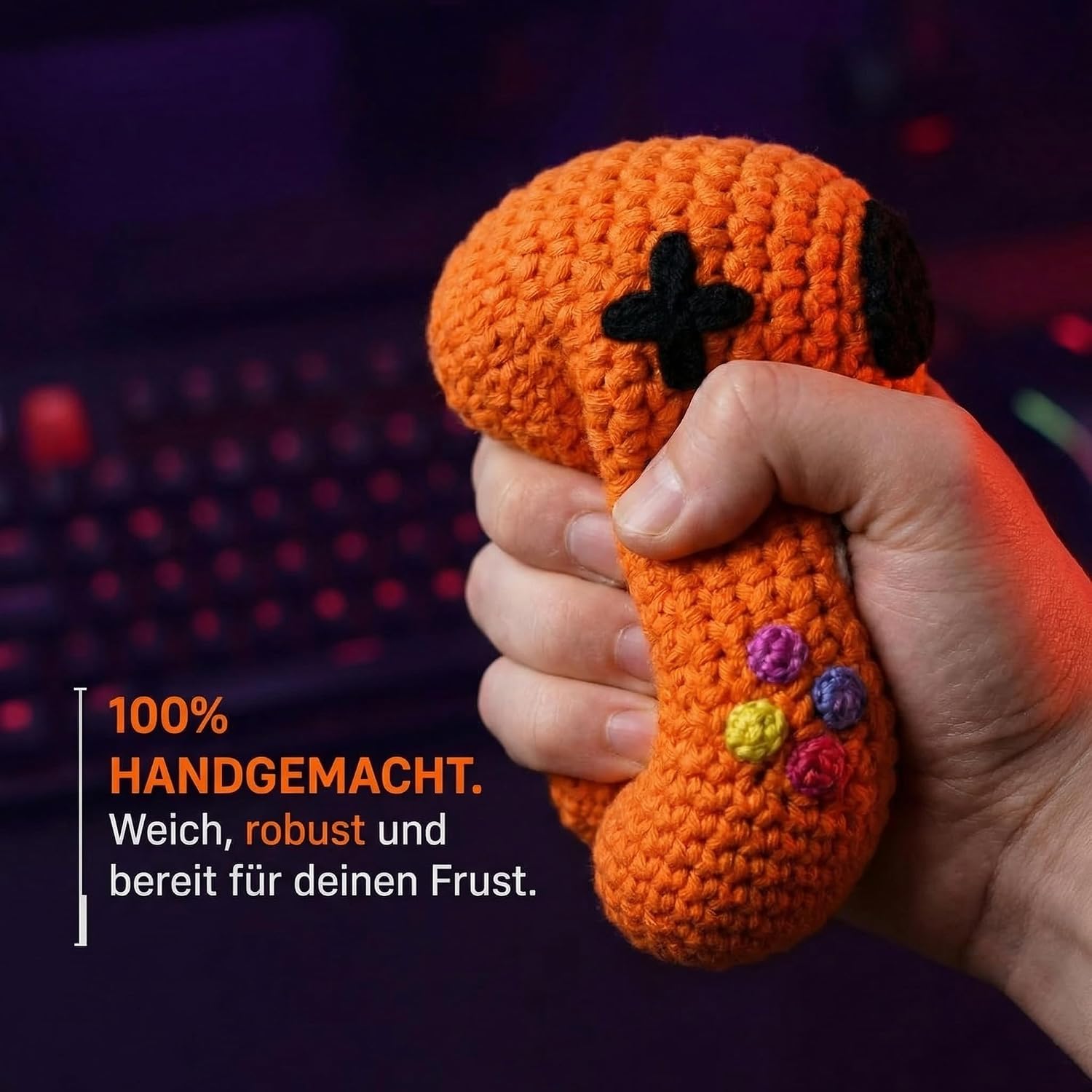 Lustige Geschenke für Männer & Teenager - Gehäkelter Gamecontroller als Gamer Geschenk, Anti Stress Kuscheltier, Zocker Geburtstagsgeschenk & Gaming Deko