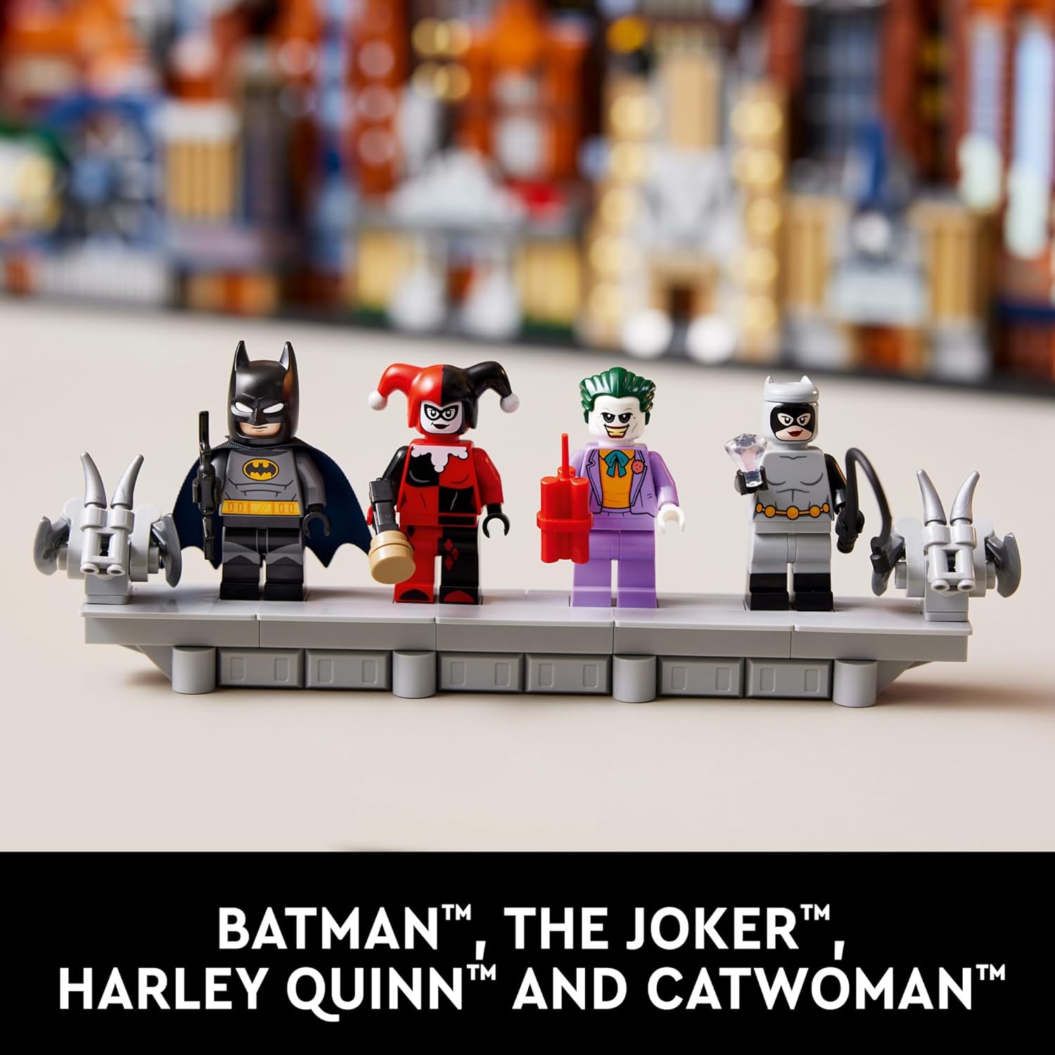 Lego DC Batman - Die Zeichentrickserie Gotham City Bauen und Ausstellen Erwachsenen-Set mit Minifiguren, DC Sammelgeschenk für Fans von Superhelden-Action- und Abenteuerfilmen, 76271