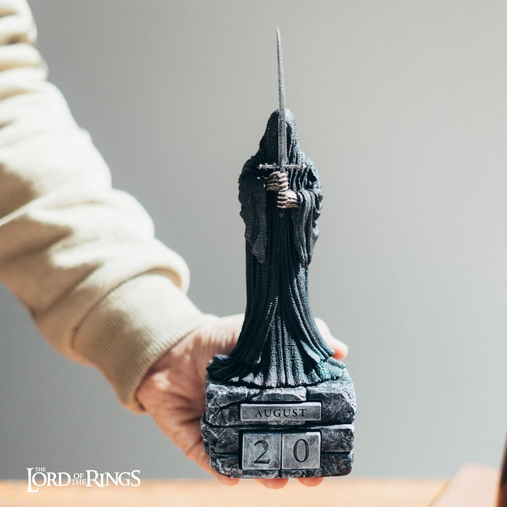 Grupo Erik Der Herr der Ringe Nazgûl Ewiger Kalender Figur | 3D Kalender Tischkalender zum Aufstellen - Dauerkalender - Offizieller Der Herr der Ringe Fanartikel Büro Deko