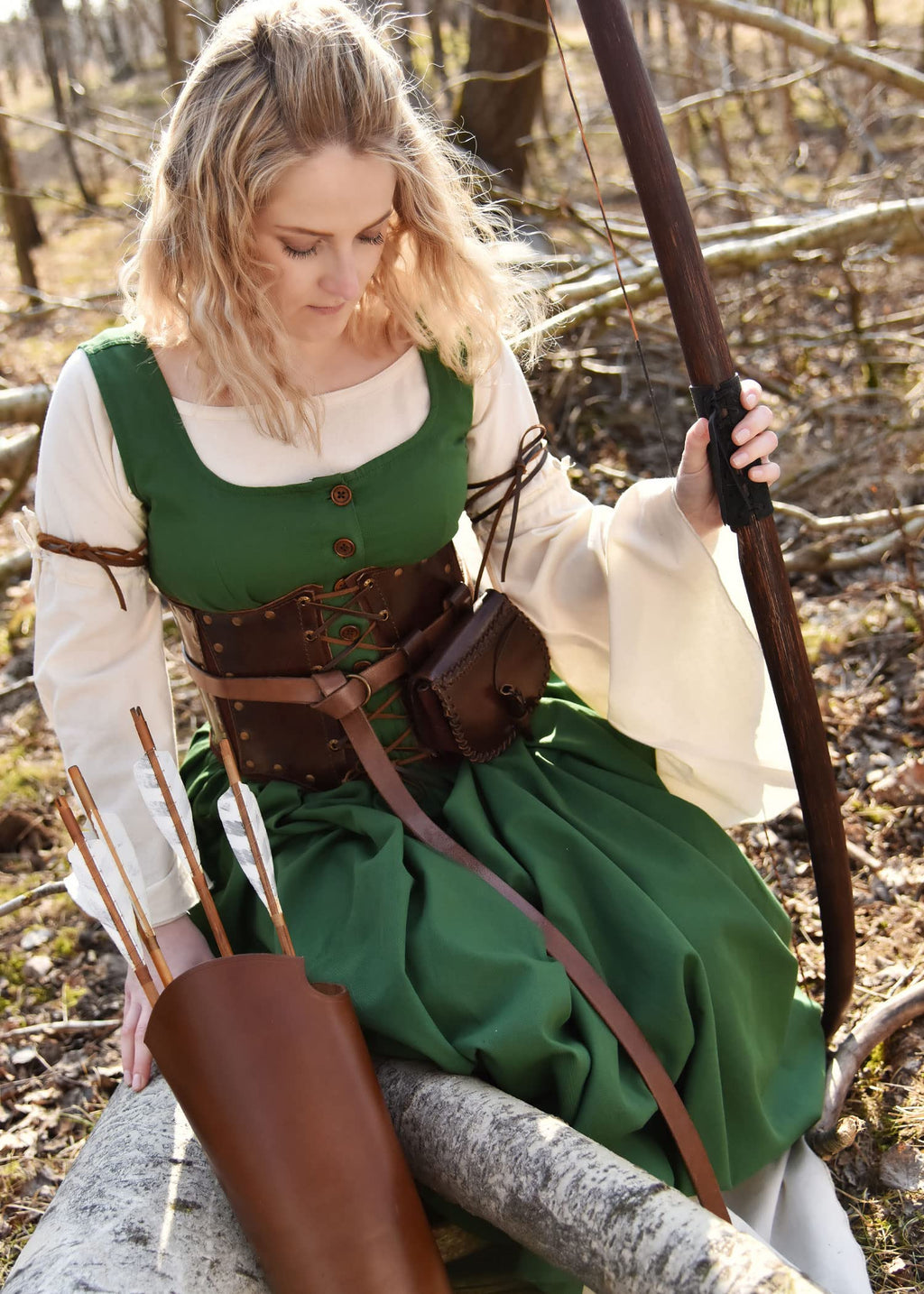 Battle-Merchant - Ärmelloses Mittelalter Kleid Lene für Damen - mit Taschen - Trägerkleid Bauernkleid Überkleid Mieder - Baumwolle