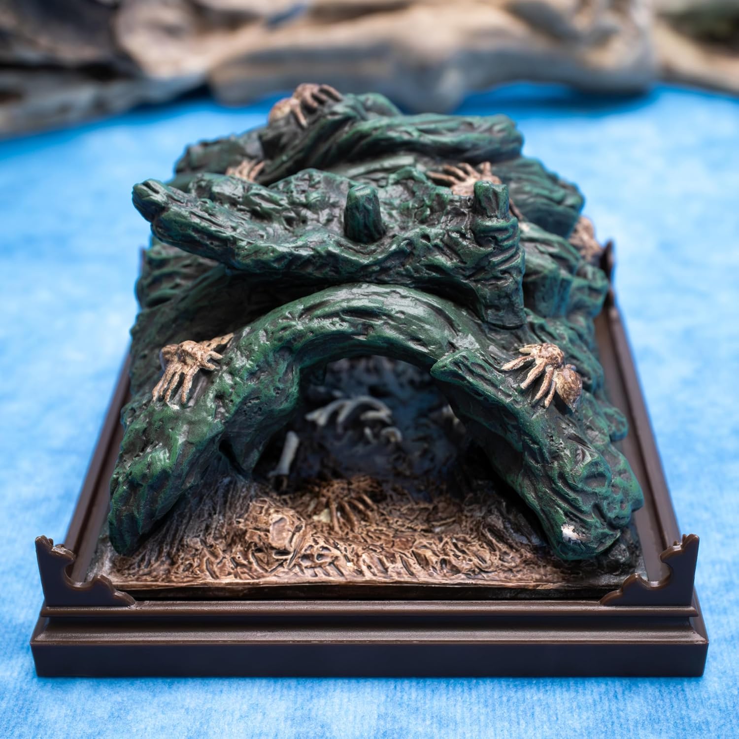 The Noble Collection - Magical Creatures Aragog - Hand-Painted Magical Creature #16 - Officially Licensed 7in (18.5cm) Harry Potter Toys Collectable Figures - for Kids & Adults